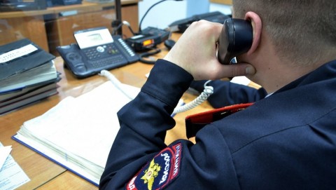 Полицейские в Вышнем Волочке задержали подозреваемого в совершении грабежа